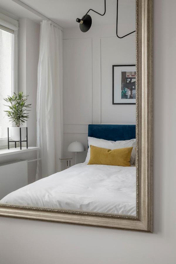 Stylowy Apartament Przy Metrze Varšava Exteriér fotografie
